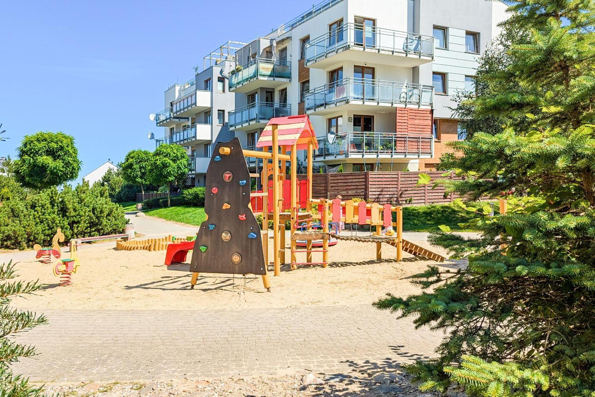 Jasny & Przestronny Apartament Z Balkonem I Parkingiem By Rent Like Home Gdynia Eksteriør bilde